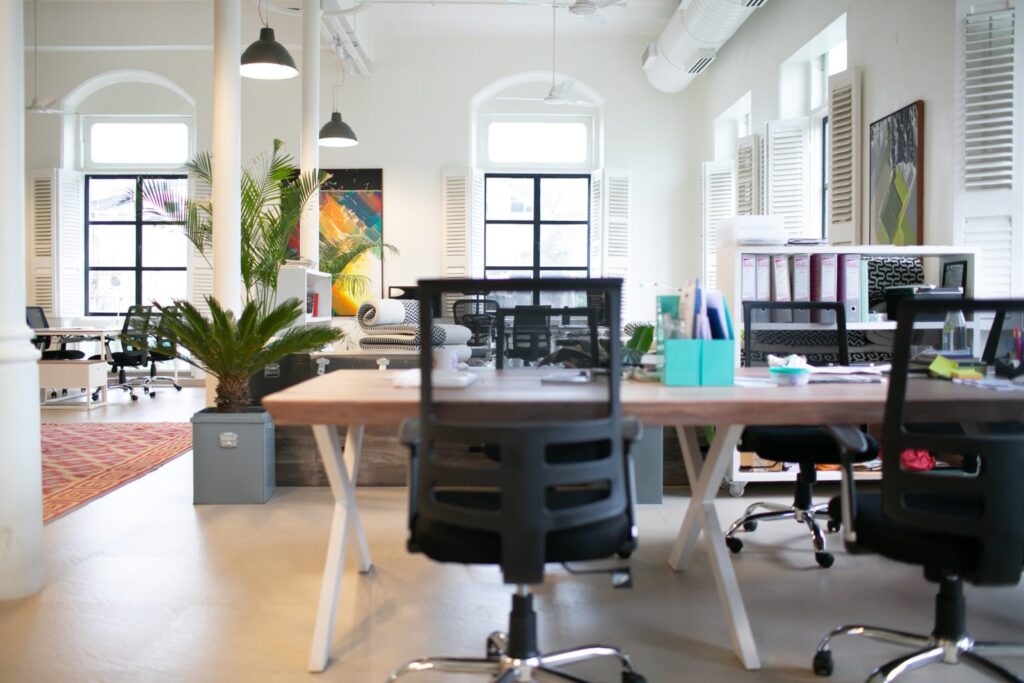 7 Options for Skilled Foreign Workers Recently Laid Off in Canada